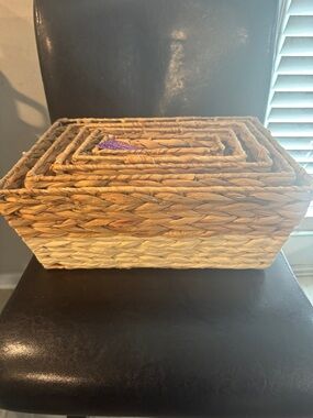 Natural Woven Seagrass Rectangular Storage Basket with Lid